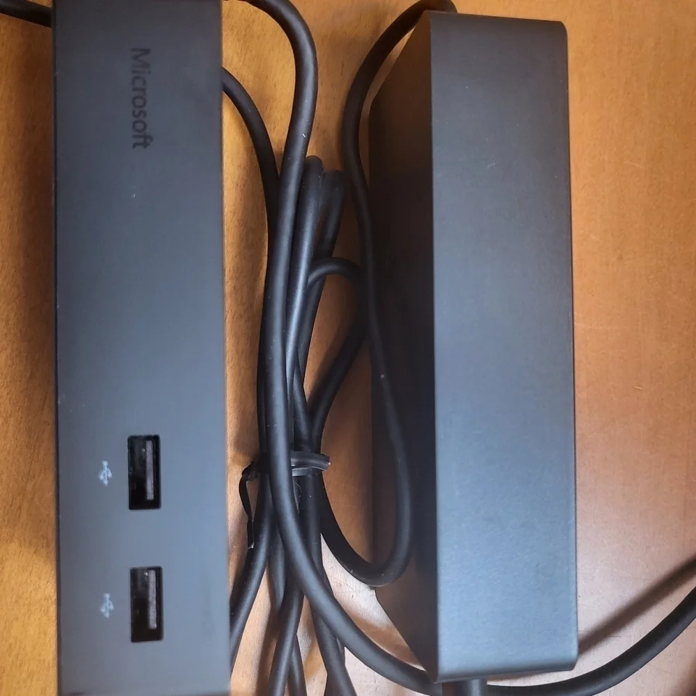 Microsoft Surface 4 Docking Station